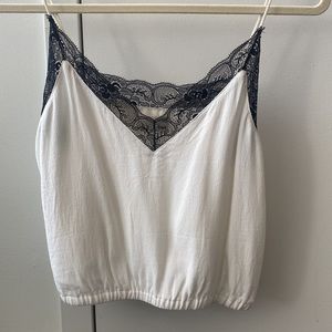 Aritzia Wilfred Free Cami with lace Size S